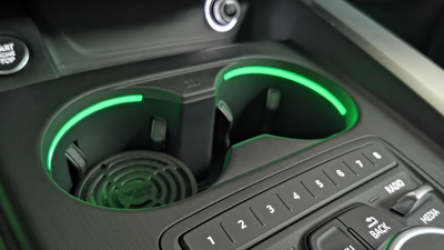 Audi_A4_B9_8W_A5_F5_Getränkehalterbeleuchtung (3)7